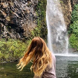 Meet your Posher, Tiffany